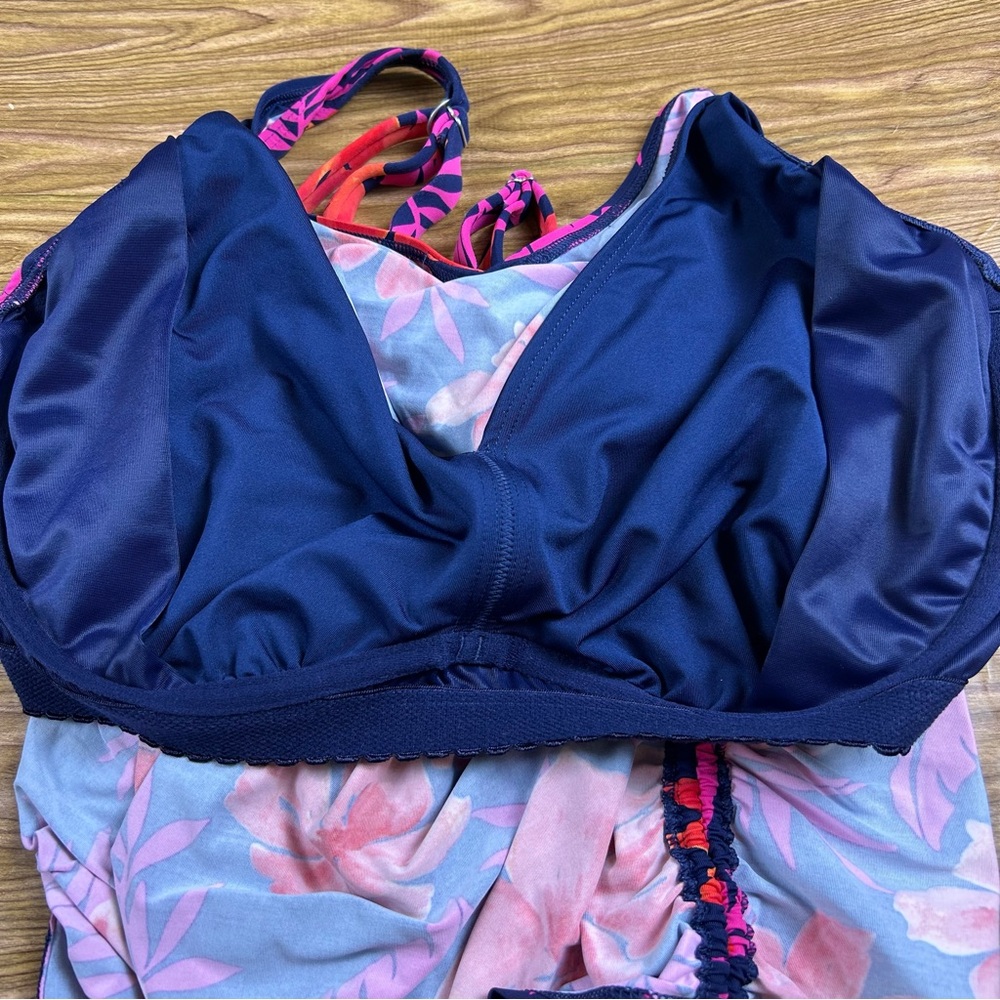 Lands’ End Bra Size Underwire Tankini Top Floral Tropical - Size 16 DDD - Picture 5 of 8
